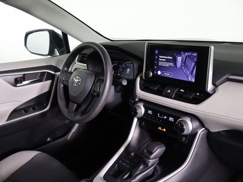 Used 2023 Toyota RAV4 XLE image 23