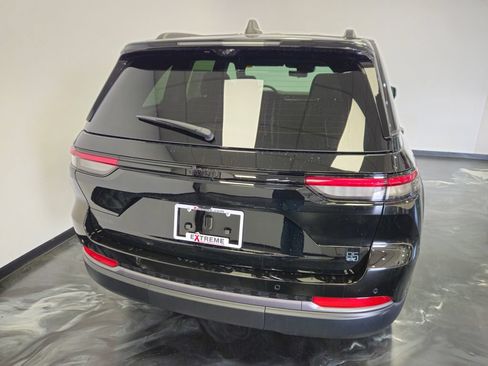 New 2026 Jeep Grand Cherokee Limited AWD/4WD image 7