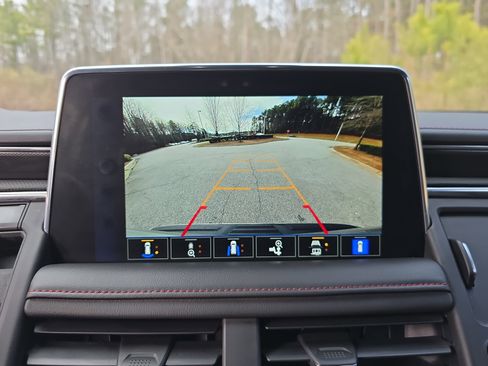 Used 2023 Chevrolet Tahoe RST w/ Luxury Package image 22