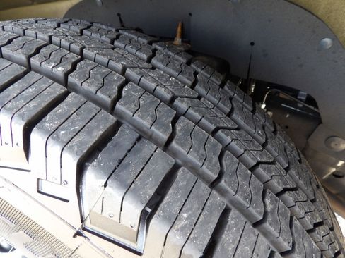 Used 2019 Chevrolet Express 3500 LS image 58