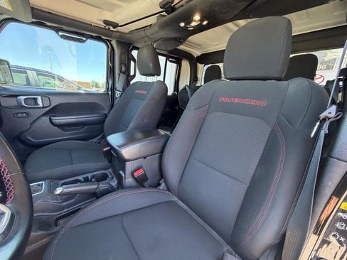 Used 2021 Jeep Gladiator Rubicon AWD/4WD image 18