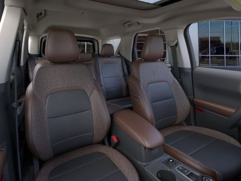New 2026 Ford Bronco Sport Outer Banks w/ Outer Banks Tech Package+ AWD/4WD image 10
