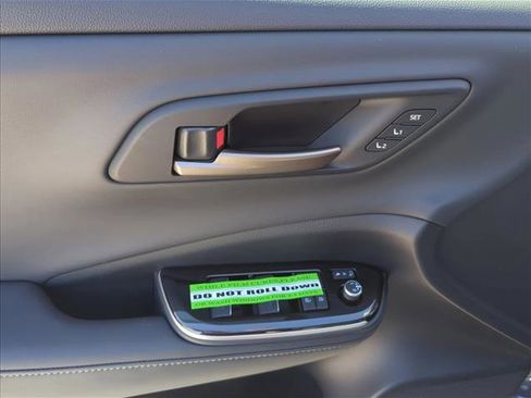 New 2026 Toyota Crown Signia image 11