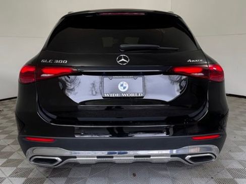 Used 2024 Mercedes-Benz GLC 300 4MATIC image 6