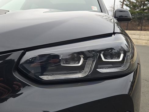 Used 2022 BMW X3 xDrive30i w/ M Sport Package 2 image 9