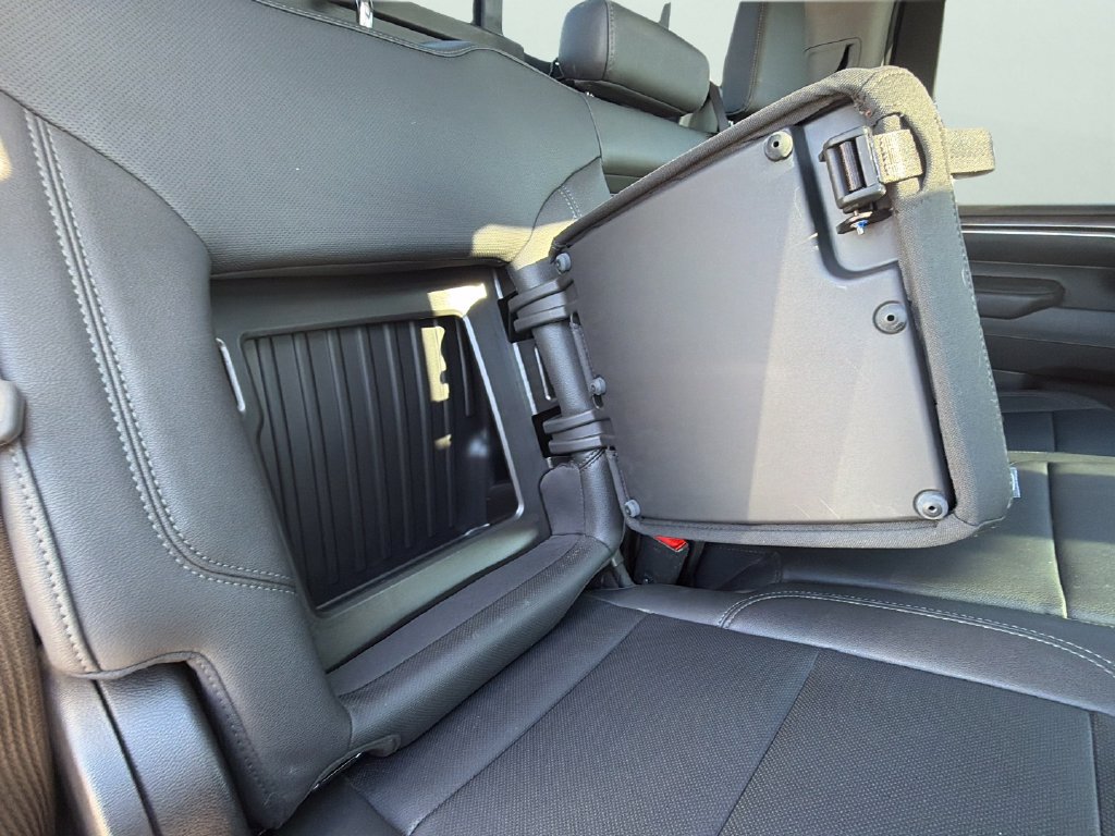Used 2025 Chevrolet Silverado 3500 LTZ w/ LTZ Plus Package AWD/4WD image 33