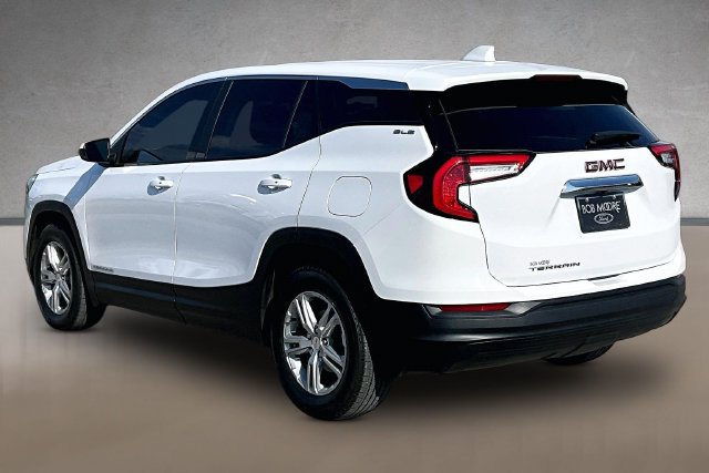 Used 2023 GMC Terrain SLE FWD image 9