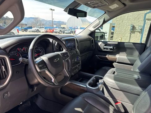 Used 2020 Chevrolet Silverado 1500 LT Trail Boss image 11