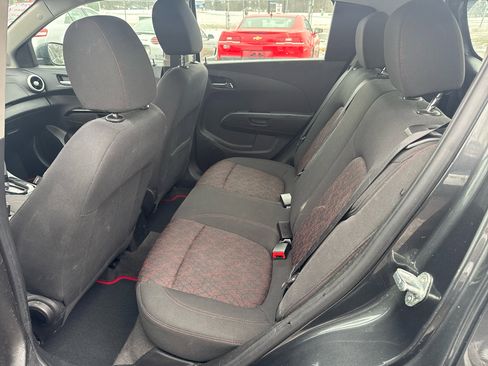 Used 2017 Chevrolet Sonic LT w/ Convenience Package image 11