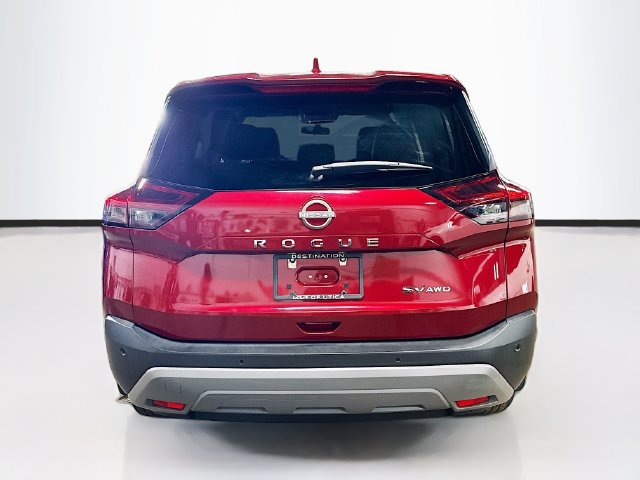Used 2023 Nissan Rogue SV AWD/4WD image 6