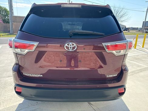 Used 2014 Toyota Highlander Limited image 13