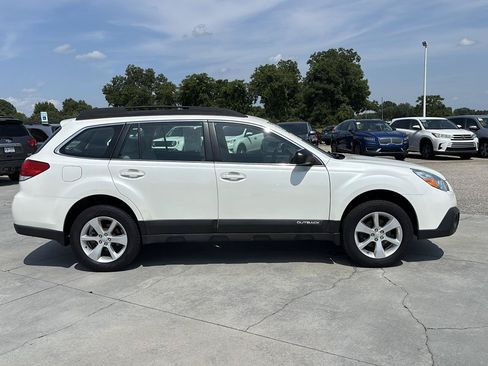 Used 2014 Subaru Outback 2.5i w/ Popular Package #1A AWD/4WD image 3
