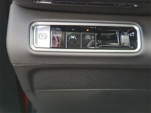 New 2025 Buick Envision Sport Touring image 22