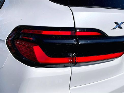 New 2026 BMW X7 xDrive40i w/ M Sport Package image 14