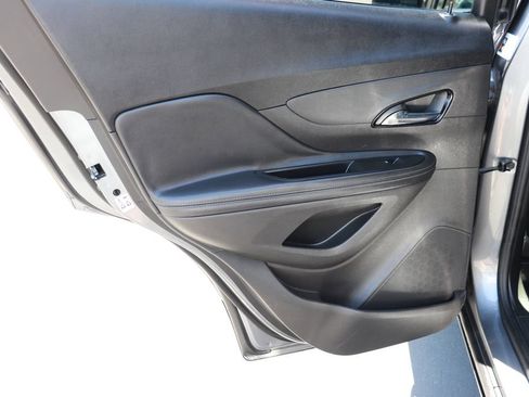 Used 2020 Buick Encore Preferred FWD image 12