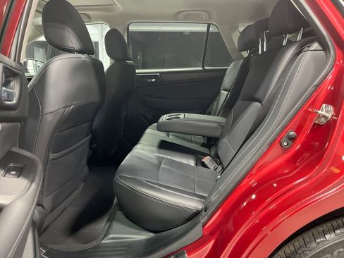 Used 2018 Subaru Outback 2.5i Limited AWD/4WD image 35