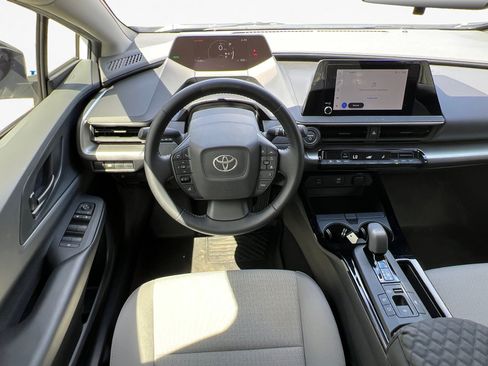 Used 2023 Toyota Prius FWD image 9