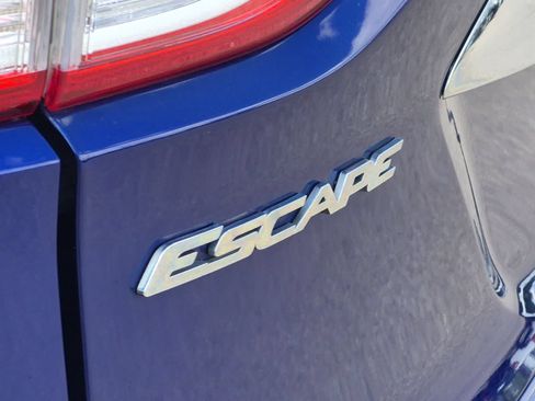 Used 2013 Ford Escape SEL AWD/4WD image 13