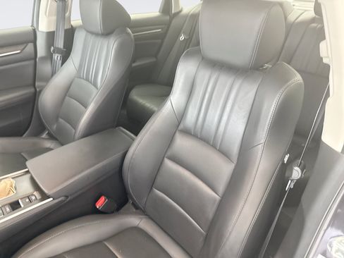 Used 2021 Honda Accord EX-L image 11