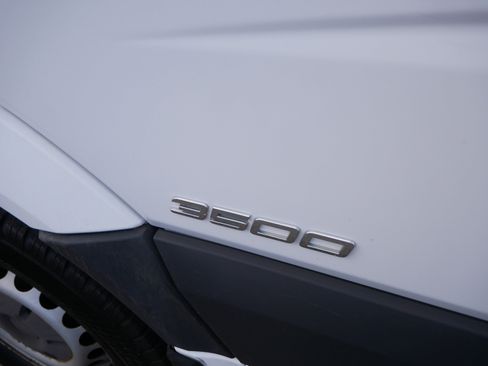 Used 2015 Freightliner Sprinter 3500 image 14