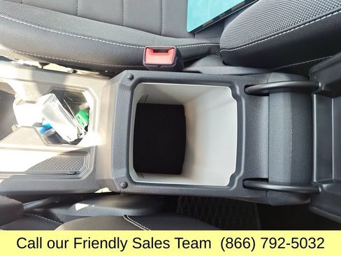 Used 2024 Volkswagen Taos SE w/ Black Wheel Plus Package AWD/4WD image 25