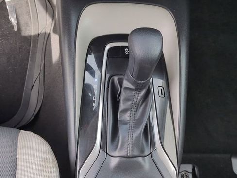 Used 2023 Toyota Corolla LE image 20