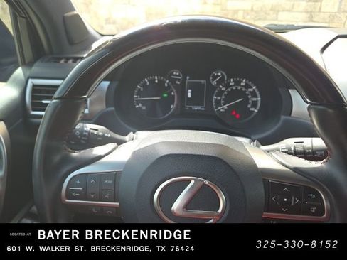 Used 2023 Lexus GX 460 Premium image 12