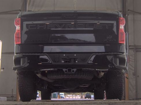 Used 2024 Chevrolet Silverado 1500 ZR2 w/ LPO, Dark Essentials Package AWD/4WD image 16