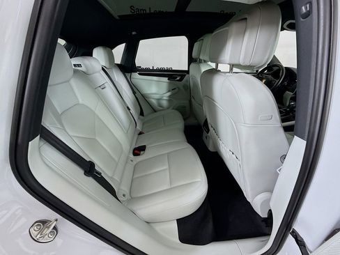 Used 2022 Porsche Macan GTS image 29