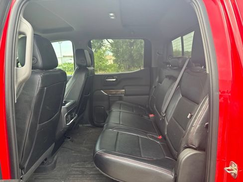 Used 2020 GMC Sierra 1500 Elevation w/ Elevation Value Package AWD/4WD image 10