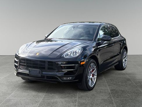 Used 2015 Porsche Macan Turbo AWD/4WD image 3