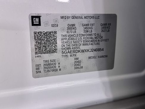 Used 2019 Buick Enclave Avenir w/ Avenir Technology Package FWD image 39