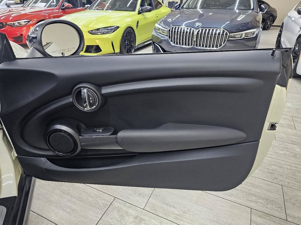 Used 2016 MINI Cooper 2-Door Hardtop FWD image 37