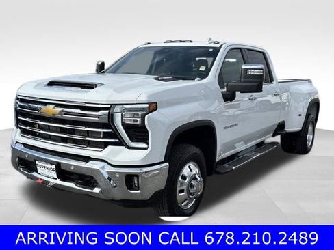 Used 2025 Chevrolet Silverado 3500 LTZ w/ LTZ Convenience Package AWD/4WD image 1
