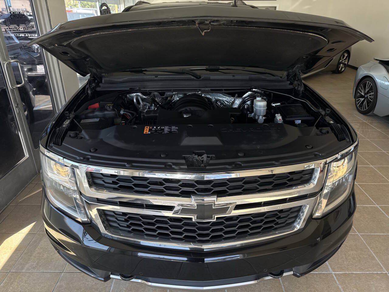 Used 2017 Chevrolet Tahoe LT AWD/4WD image 31
