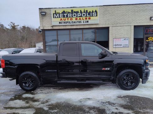 Used 2016 Chevrolet Silverado 1500 LT w/ Midnight Edition image 2
