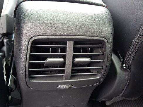 Used 2025 Ford Escape ST-Line w/ Tech Pack #1 AWD/4WD image 11