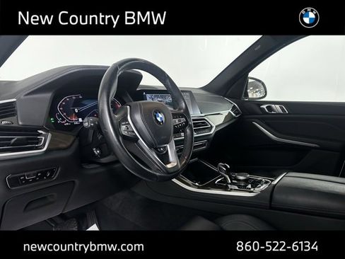 Used 2022 BMW X5 xDrive40i w/ Premium Package image 12