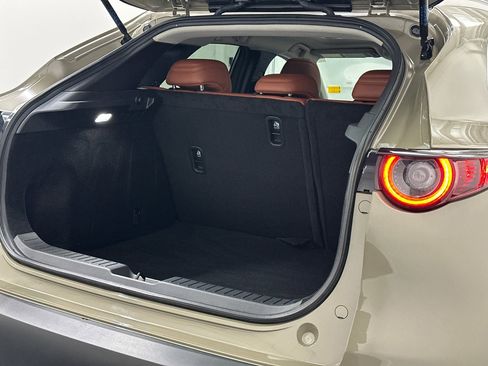 Used 2024 MAZDA CX-30 Carbon image 8