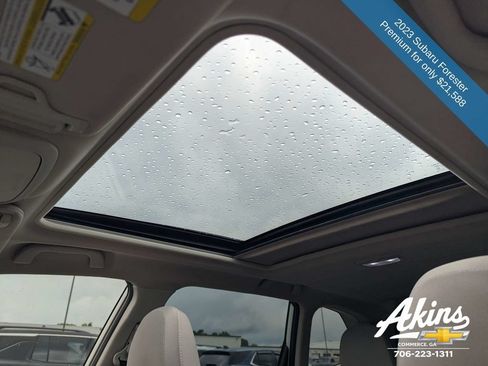 Used 2023 Subaru Forester Premium AWD/4WD image 20