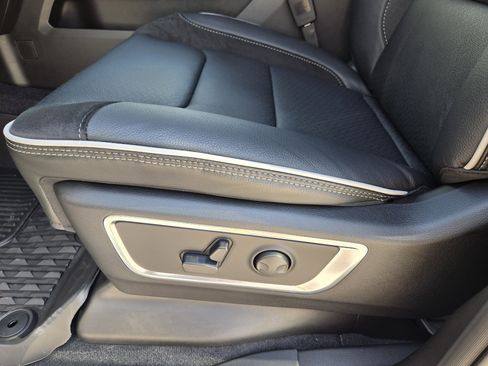 New 2026 RAM 1500 Laramie w/ Laramie Southwest Edition image 19