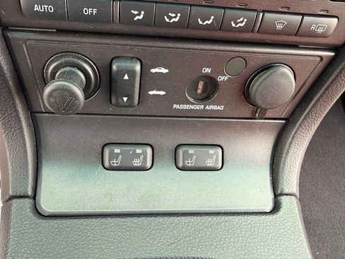 Used 2003 Ford Thunderbird RWD image 42