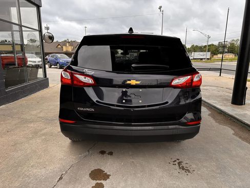 Used 2020 Chevrolet Equinox LS w/ LS Convenience Package FWD image 7