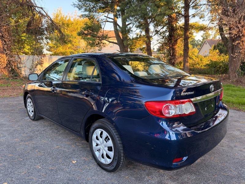 Used 2011 Toyota Corolla LE FWD image 7