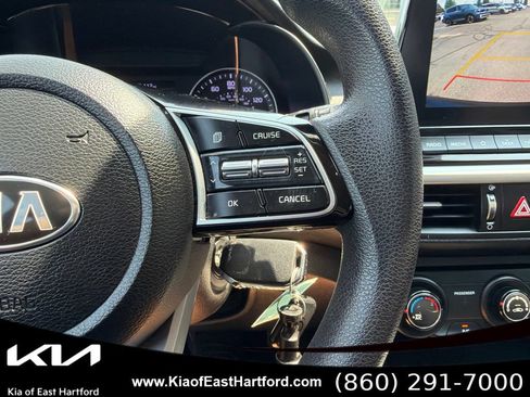 Used 2023 Kia Forte GT-Line w/ GT-Line Premium Package FWD image 29