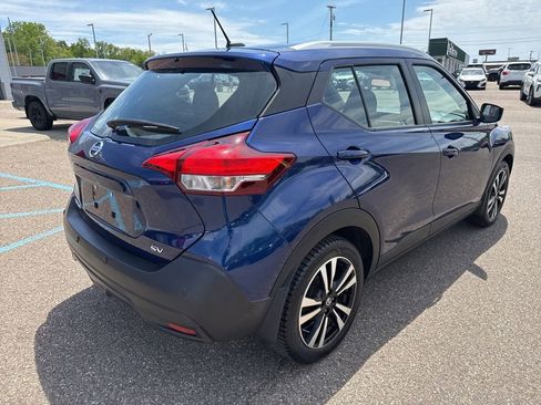 Used 2020 Nissan Kicks SV FWD image 4