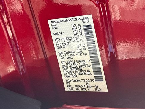 Used 2022 Nissan Rogue SV image 32