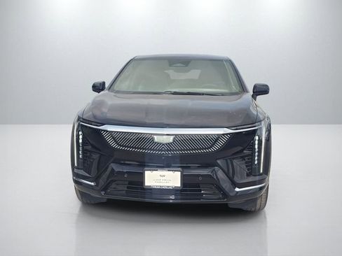 New 2026 Cadillac Optiq Luxury 1 RWD image 2