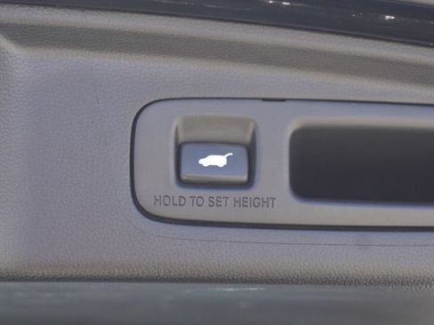 Used 2024 Honda CR-V EX-L image 43