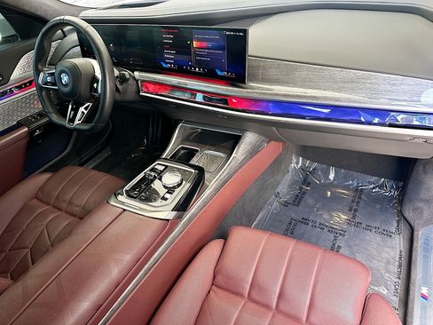 Used 2023 BMW 760i xDrive w/ Executive Package AWD/4WD image 26